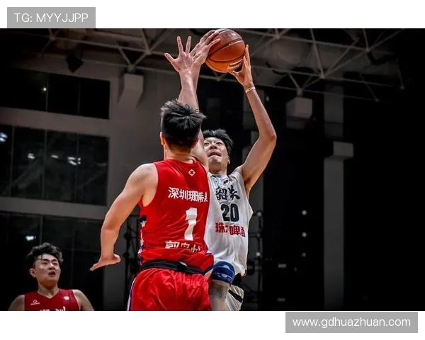广东宏远篮球队崛起之路 领跑CBA再创辉煌 展现王者风范