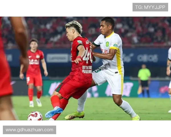 北京国安与河南建业精彩对决直播全程回顾与赛后分析