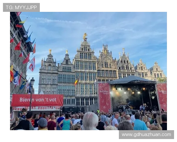 安特卫普与布鲁日激战正酣谁能在比利时足球赛中笑到最后