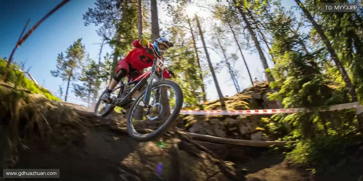 一键开启赛事盛宴,让世界与你同频共振!🌍🎥